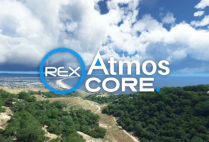 Screenshot do REX Atmos CORE no Microsoft Flight Simulator 2024, exibindo um céu com cores e nuvens personalizadas.