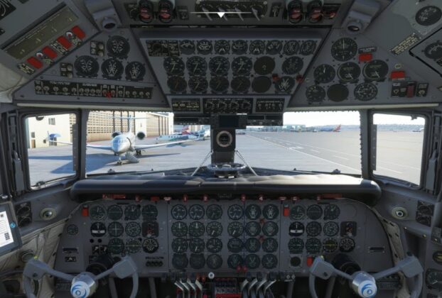 Cockpit do PMDG DC-6 Cloudmaster no Microsoft Flight Simulator 2024