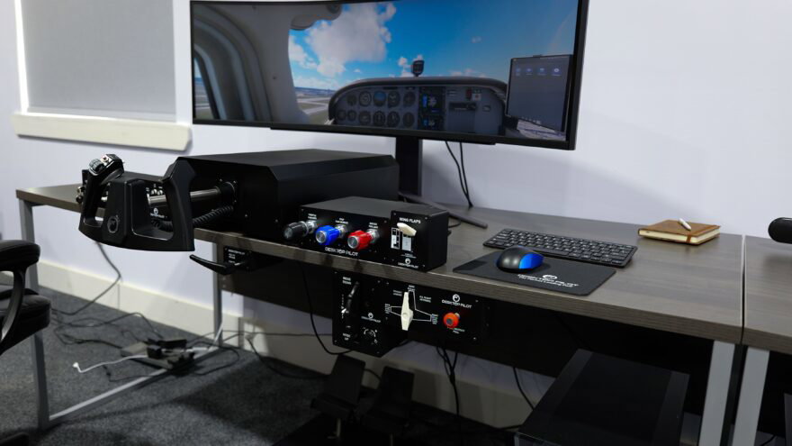 Desktop Pilot anuncia novos controles e simulador