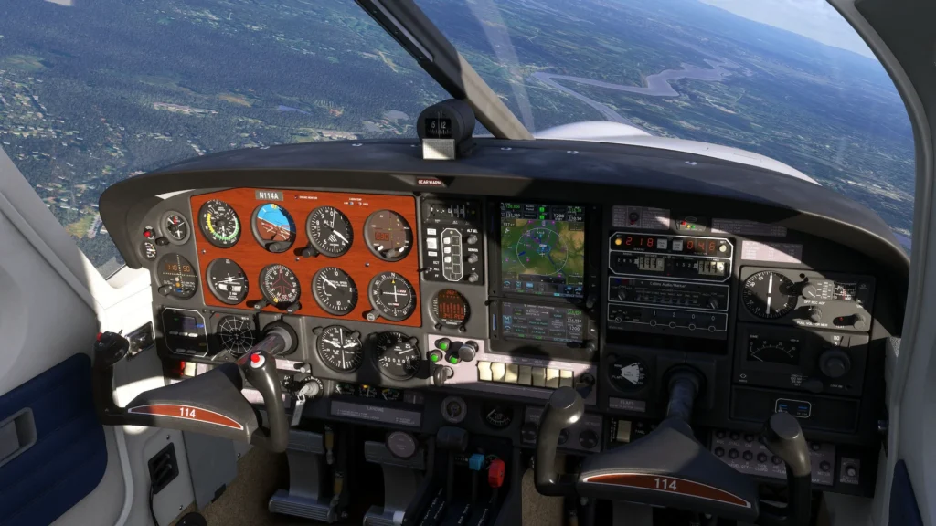 Cockpit do Commander 114 da Black Square