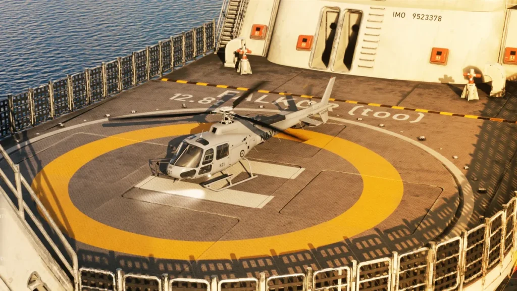Helicóptero pousado no helideck do navio Falkor Too