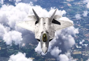 Top Mach Studios F-22 Raptor reconstruído para MSFS 2024 em voo