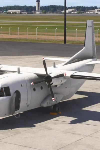 CASA C-212 Aviocar da ProjectMAX no pátio do Microsoft Flight Simulator.
