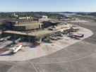 Vista aérea do aeroporto ENZV Stavanger Sola recriado pela IronSim para MSFS.